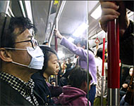 Train passengers' temperatureswill be checked before boarding 