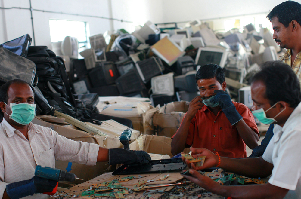 Chinese e-waste gallery - India Has Growing Problem Of Electronic Waste