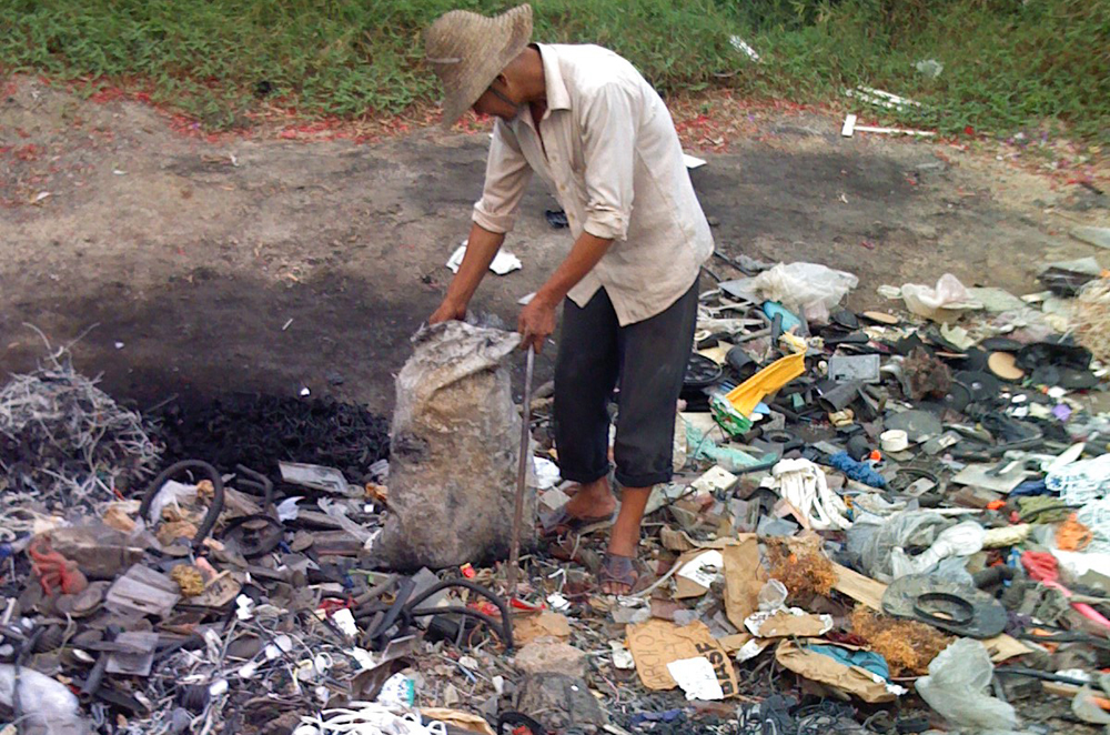China e-waste gallery - Guiyu