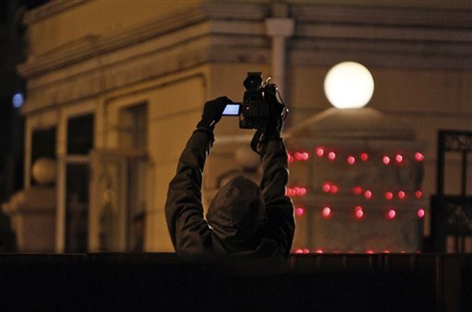 Listening Post - Feature: Pushing the limits of China''s journalism