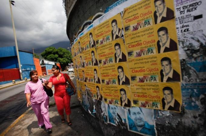 Regional elections campaign posters