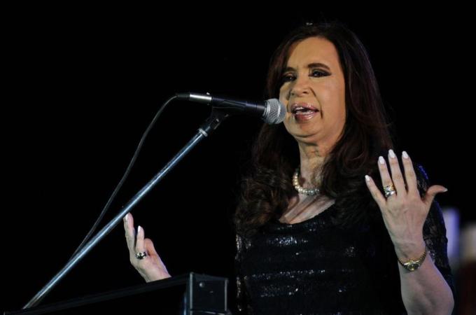 ARGENTINA-DEMOCRACY-HUMAN RIGHTS-FERNANDEZ