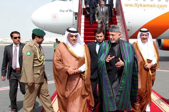Hamid Karzai comes to Qatar