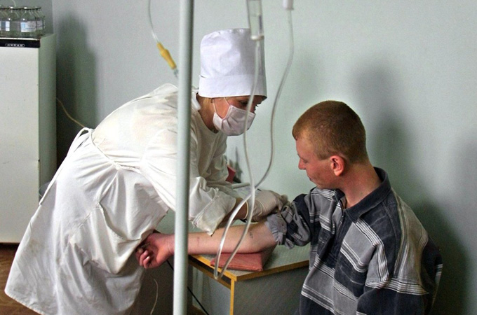 "The WB estimates that by 2020, 20,000 Russians will die from AIDS every month," writes Professor Wong [AFP]