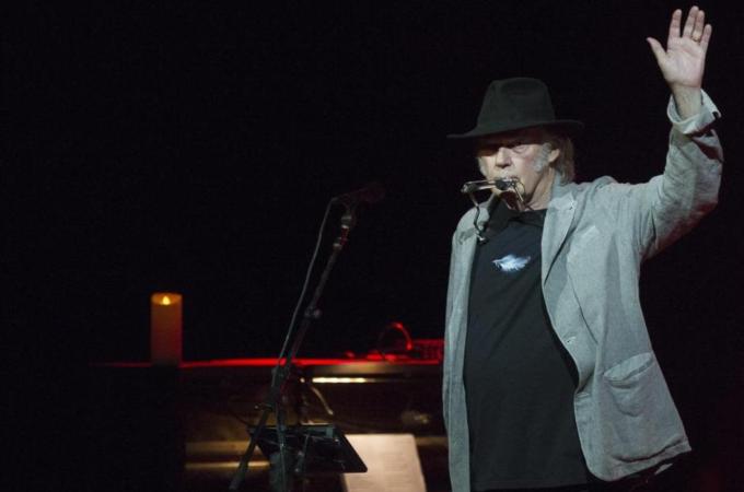 The Canadian government says Young should remember that oil extraction drives economic growth [Reuters]