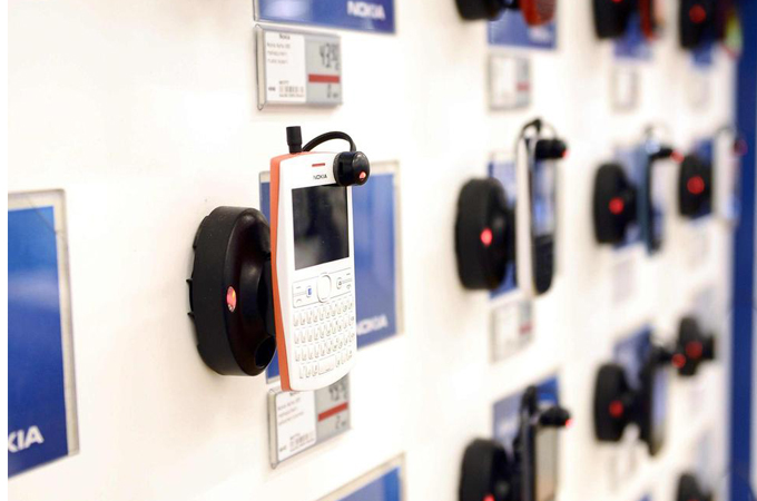 Mobile phones can help impoverished children improve their economic prospects [Reuters]