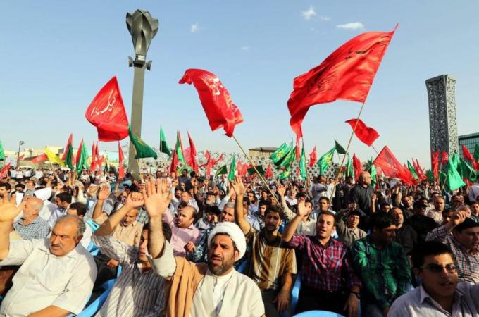 Iranians take part in a demonstration against ISIL in Tehran [EPA]