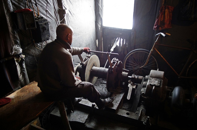 Seventy percent of the Donbass region's coal mines have closed because of fighting [Filip Warwick/Al Jazeera]