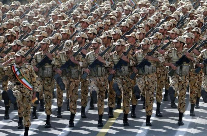 Iranian soldiers march during the annual Army Day military parade in Tehran [AFP]
