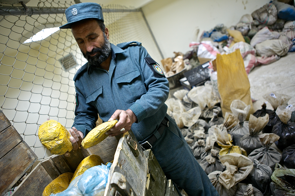 Afghanistan''s Billion Dollar Drug War