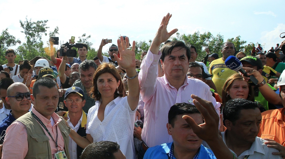 Venezuelan officials have deported more than 1,000 Colombian migrants and another 5,000 have left the country voluntarily [EPA]