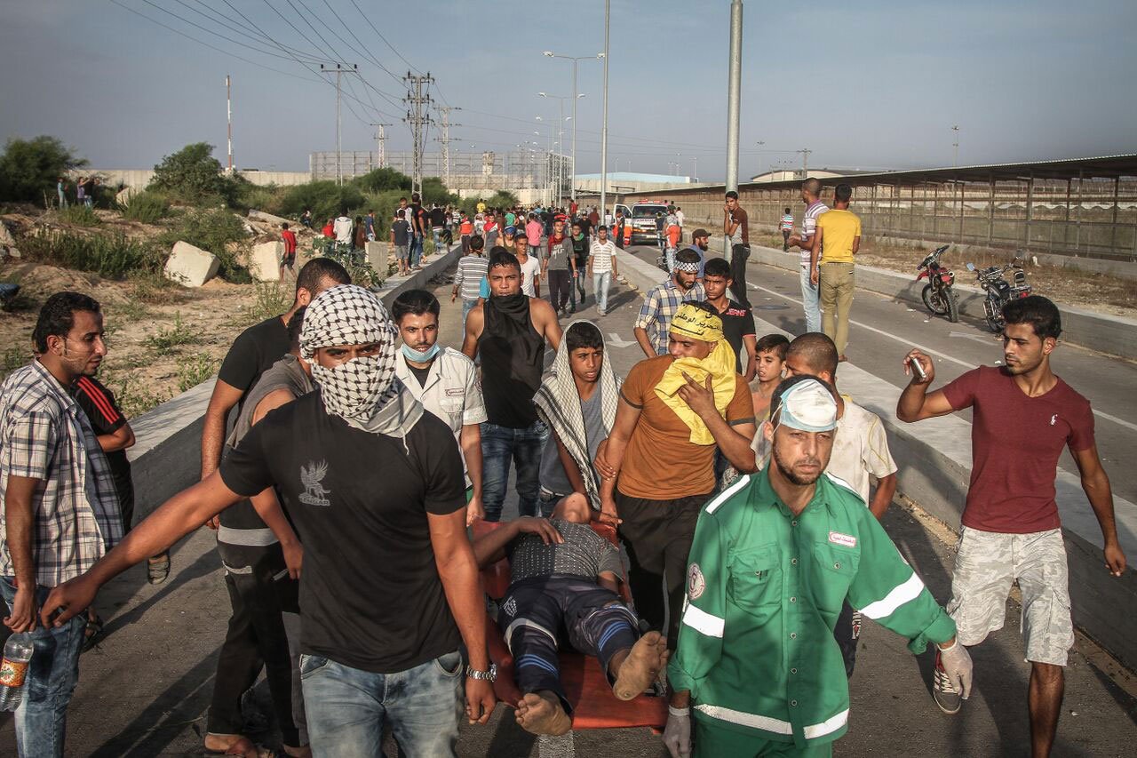 Gaza Photo [Ezz Zanoun/Al Jazeera]