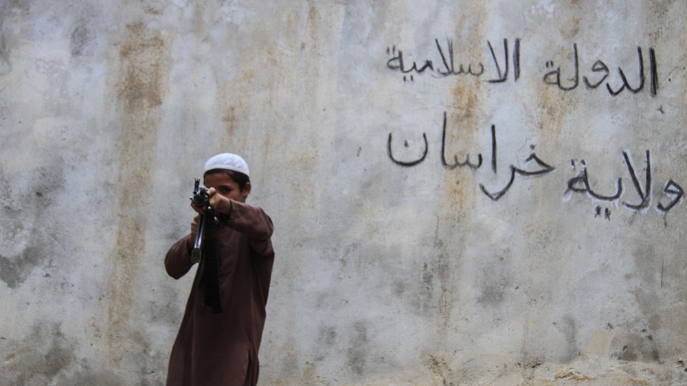 The Taliban has rejected Abu Bakr al-Baghdadi's overtures of establishing a 'caliphate' and condemned ISIL for killing its fighters [Al Jazeera]