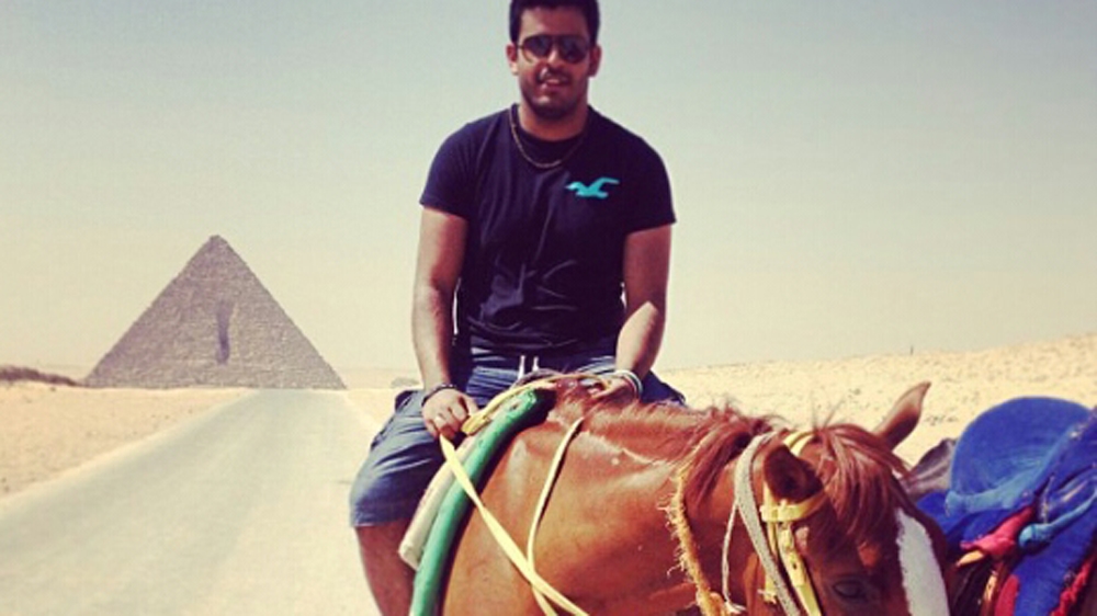 Ibrahim Halawa enjoyed visiting the tourist sites of Egypt including the pyramids, his family says [Courtesy of Somaia Halawa]