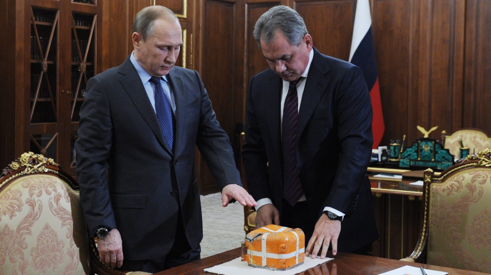 VLADIMIR PUTIN AND SEREI SHOIGU