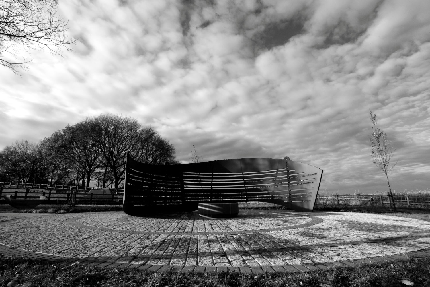 Please Do NOt Use/ Lights go out on the British coal mining