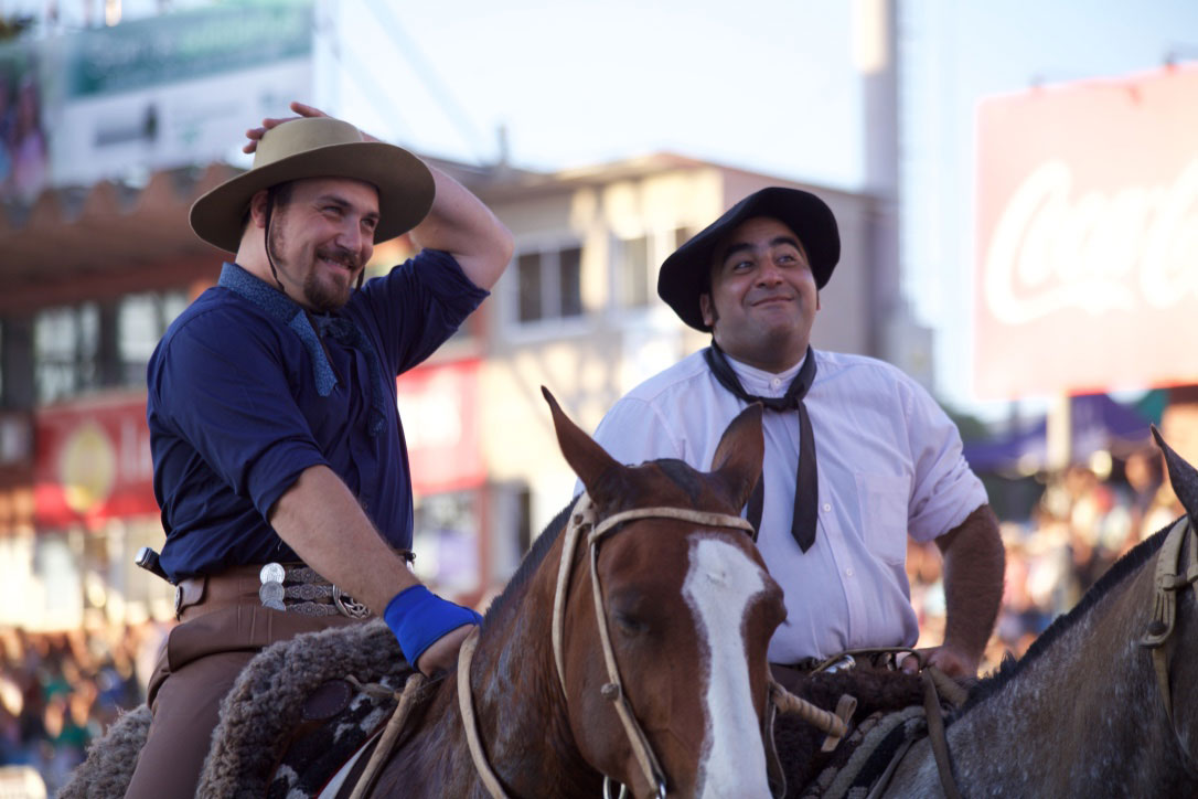 Argentina cowboys/ Please Do Not Use [Lagmi Chavez/Al Jazeera]