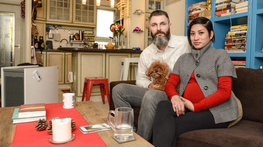 Bec Herz tries to expose herself to the pollution as little as possible to protect her unborn child [Aaron Berkovich/Al Jazeera] 