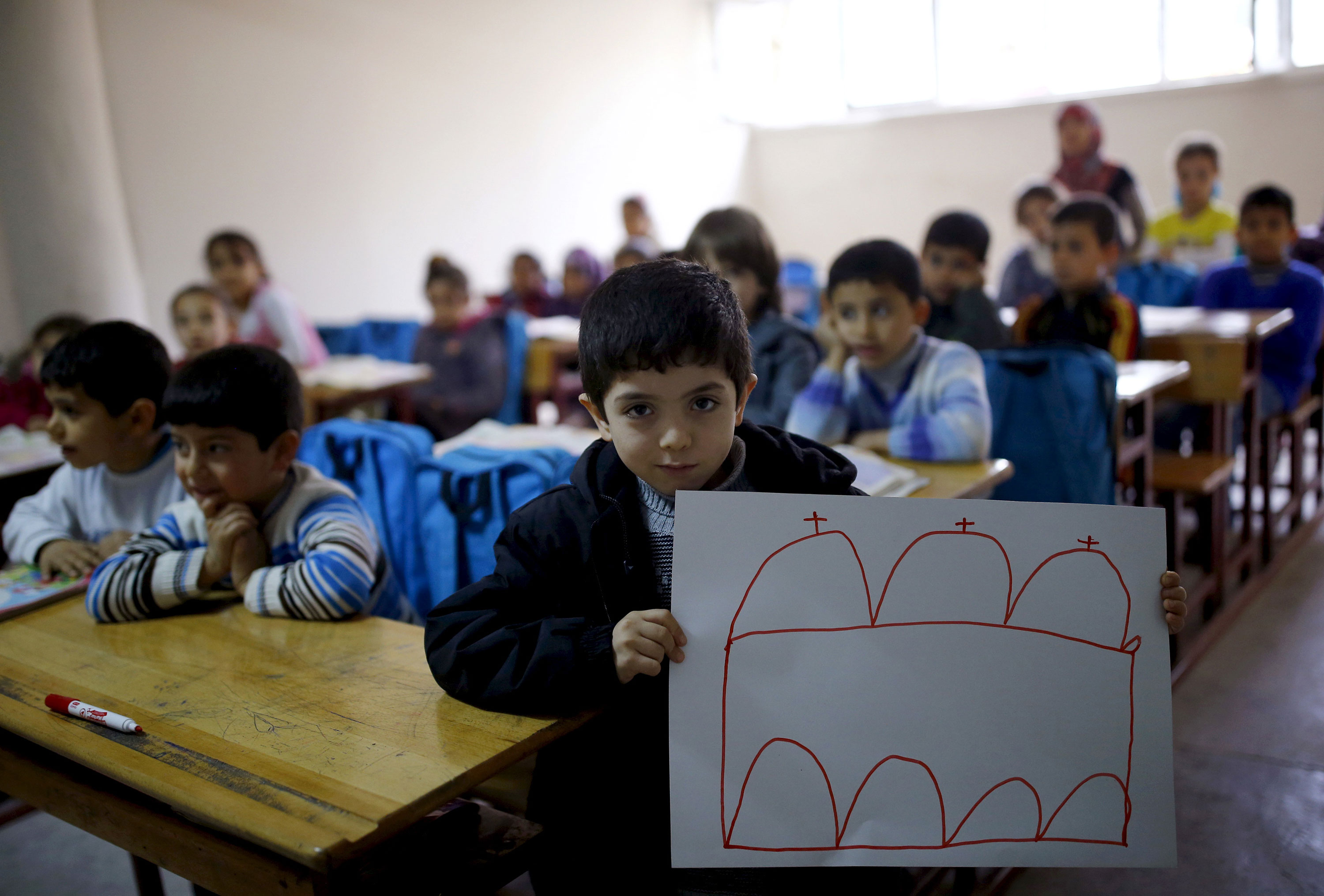 Young Syrians dream of home