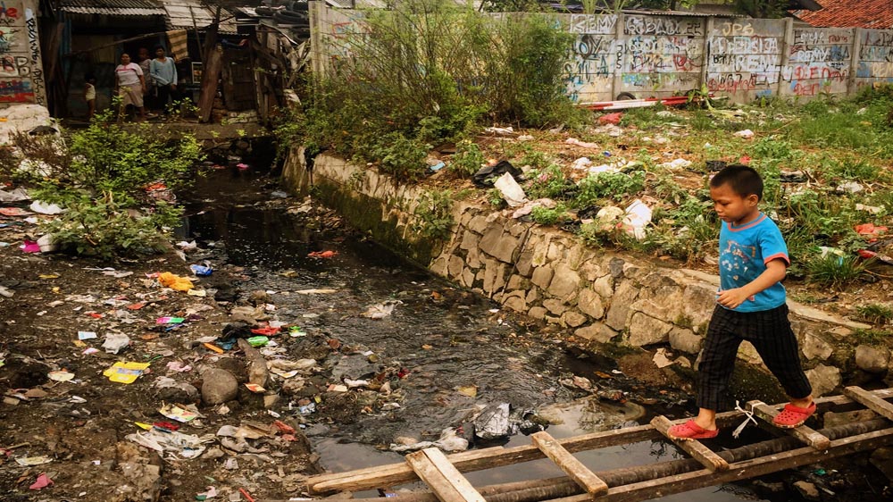 This shooting gallery is affectionately known as 'heroin heaven' and is a popular place for shooting up [Drew Ambrose/Al Jazeera]