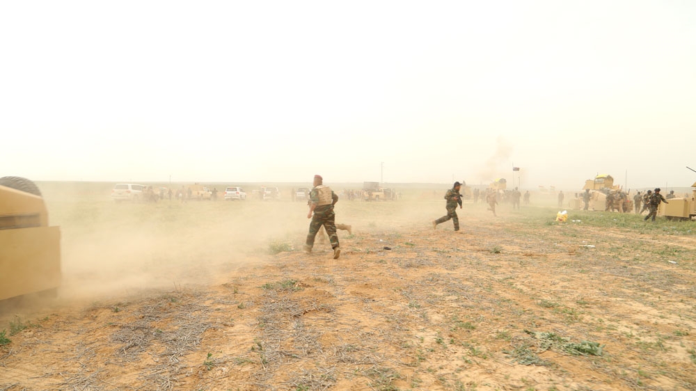 Iraqi army attempts to retake Nineveh