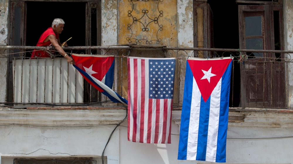 Cuba-US Flags