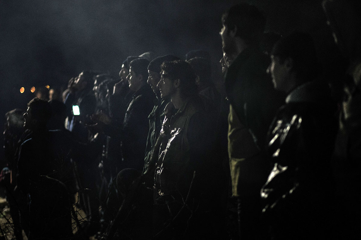 Stranded in Idomei/ Please Do Not Use