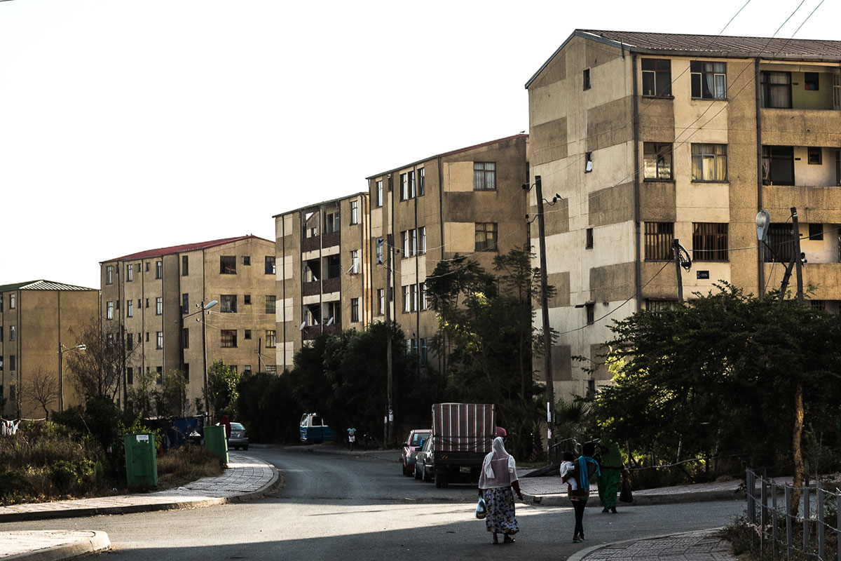 Waiting for the sea/ Please Do Not Use