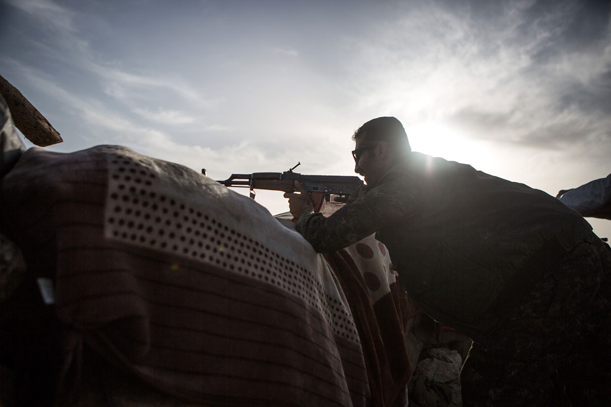 YPJ women kurdish fighters/Please Do Not Use