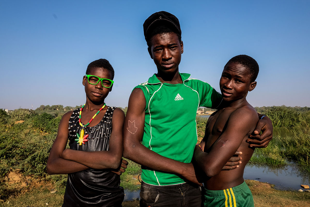 Current Life on the Niger River/ Please Do Not Use