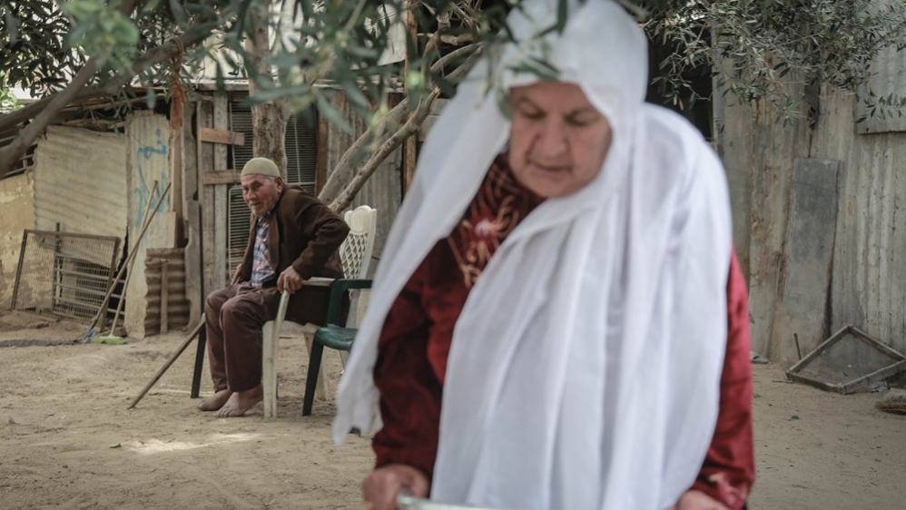 The pain of displacement never ended for Um Omar's family [Ezz Zanoun /Al Jazeera]