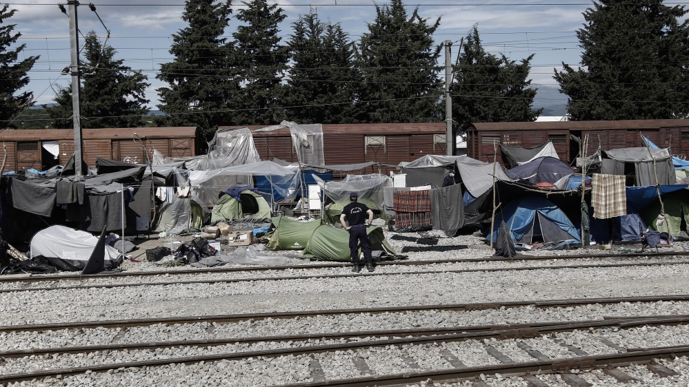 Transport of refugees from Idomeni to accommodation centres