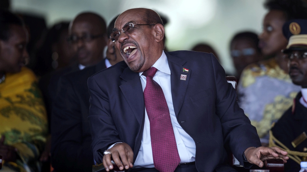 Omar Al-Bashir participated in the Ugandan President's inauguration despite being wanted by the ICC on charges of genocide [Edward Echwalu/Reuters]
