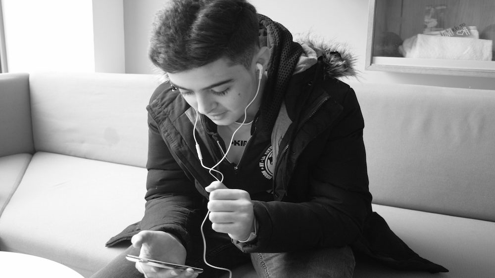 Ahmed has learned to cook and sends his mother photographs for her approval [ Caelainn Hogan/Al Jazeera] 