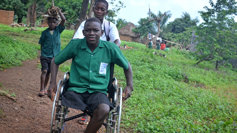 Ebola orphan crippled and abandoned by Save the Children