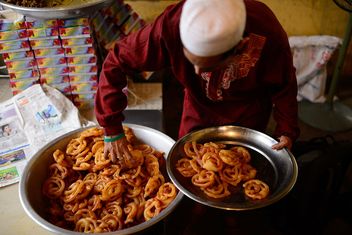 Ramadan with Monks /Please do Not Use