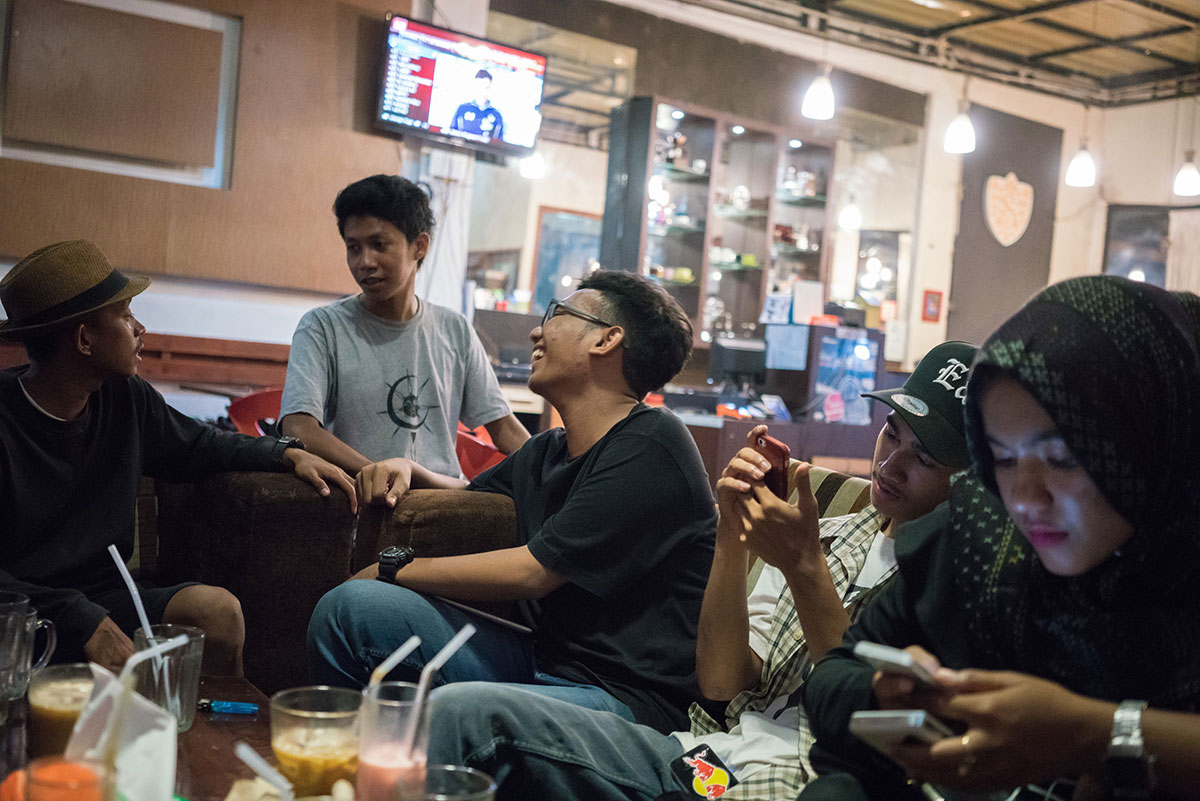 Young lives under the Sharia Law/ Please Do Not Use