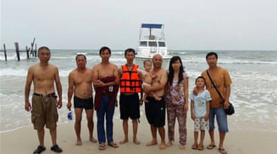 A group of Chinese dissidents tried to escape persecution and fear, but almost capsized [Al Jazeera] 