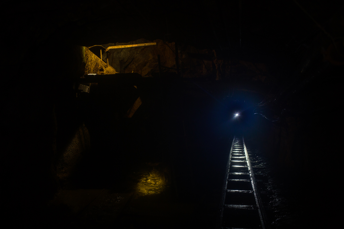 Blood gold in Colombia/ Please Do Not Use