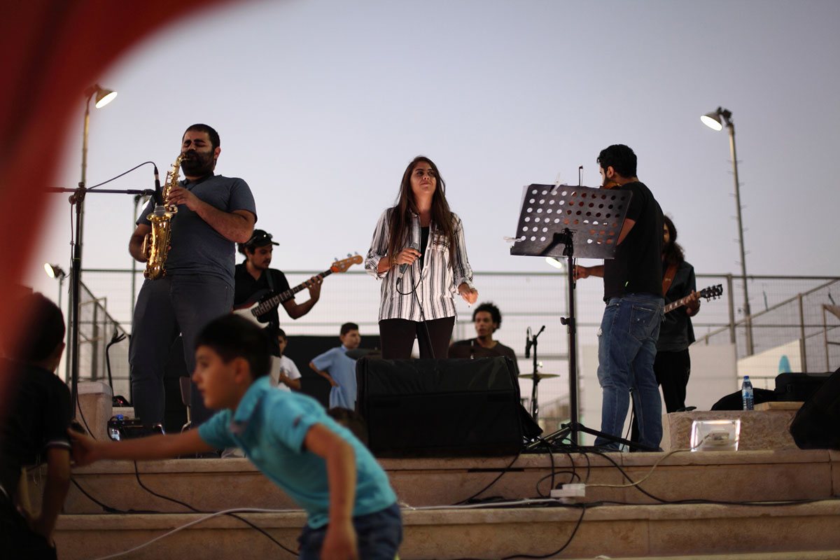 Exploring ''Return'' in Contemporary Art/ Please Do Not Use