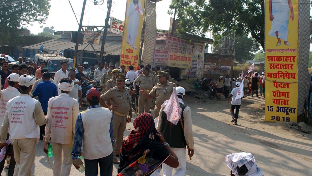 Stampede kills at least 15 near Varanasi, India