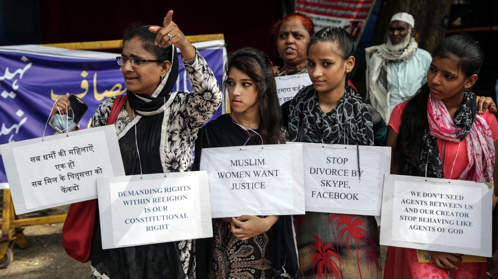 Protest against All India Muslim Personal Law Board (AIMPLB) in Mumbai