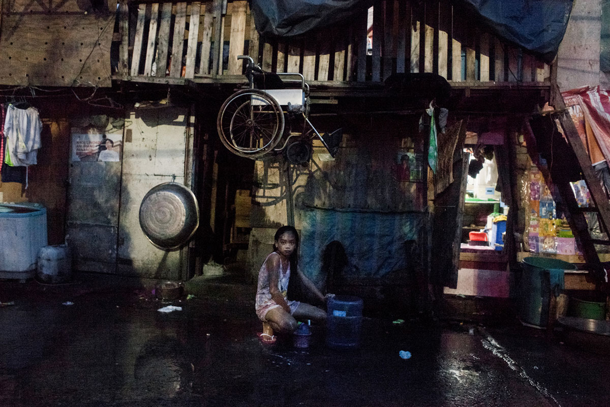 WAR ON DRUGS / Please Do Not Use