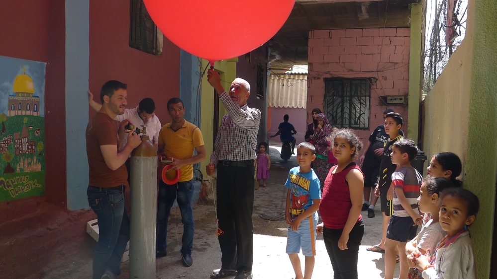 Aerial balloon mapping in Burj al-Shamali