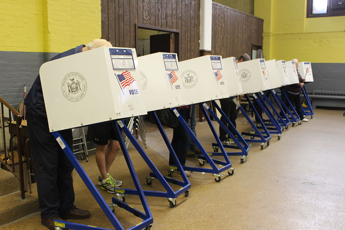 Elections2016 - [Stephanie Ott / Al Jazeera]