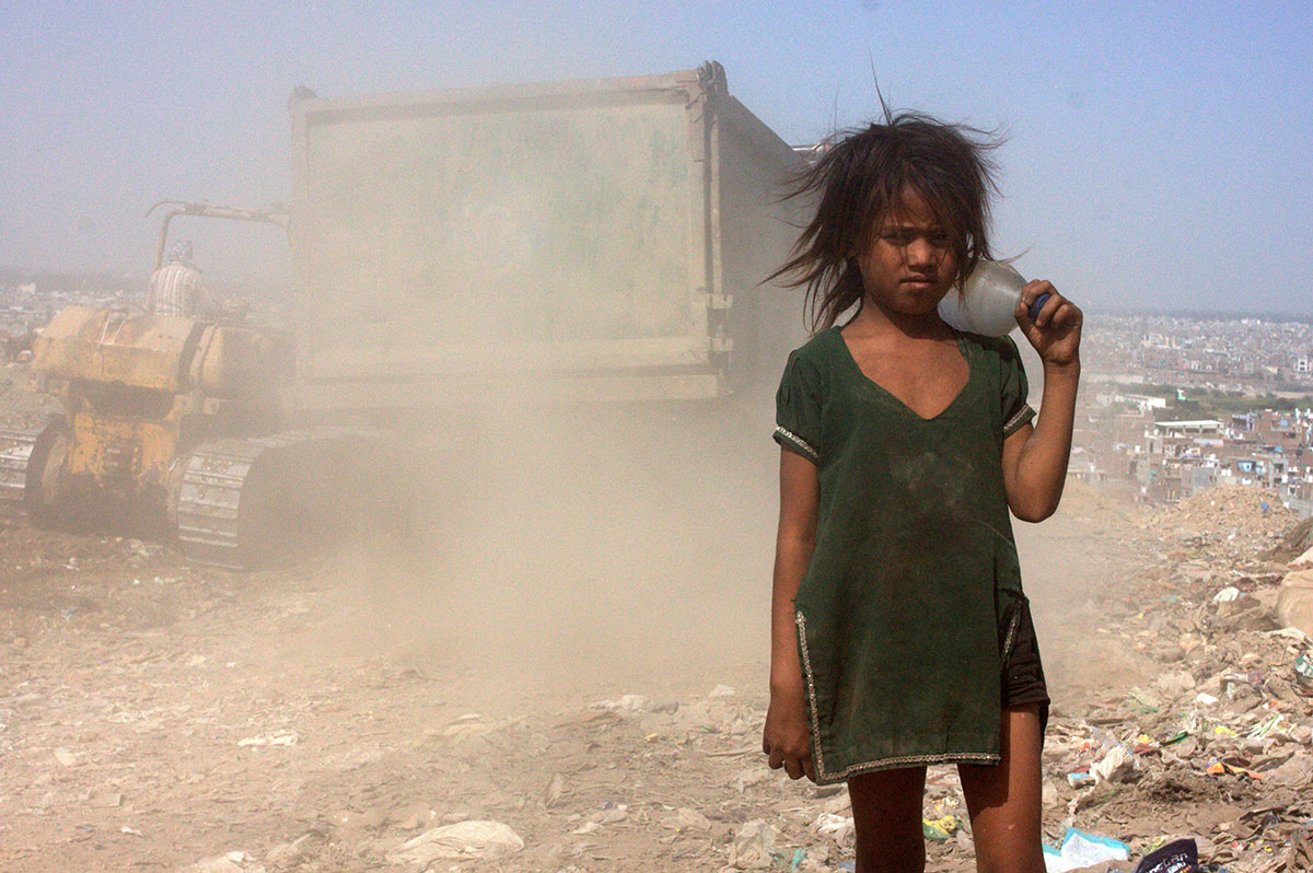 Dumpyard India / Please Do Not Use