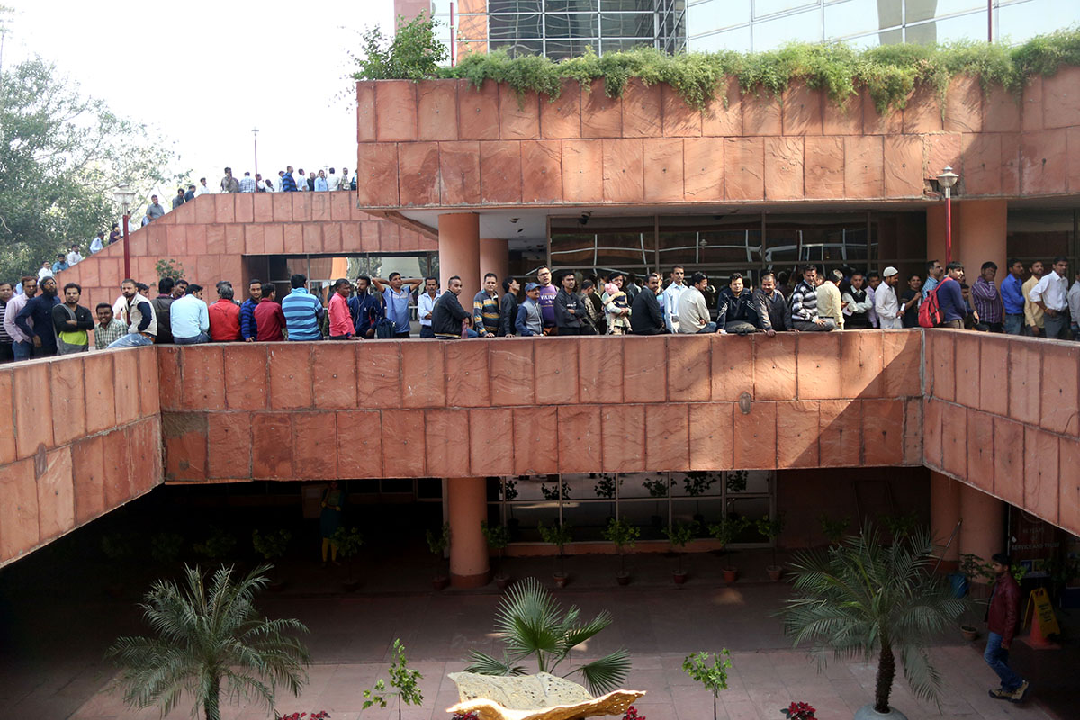 Demonetisation in India [Showkat Shafi/Al Jazeera]