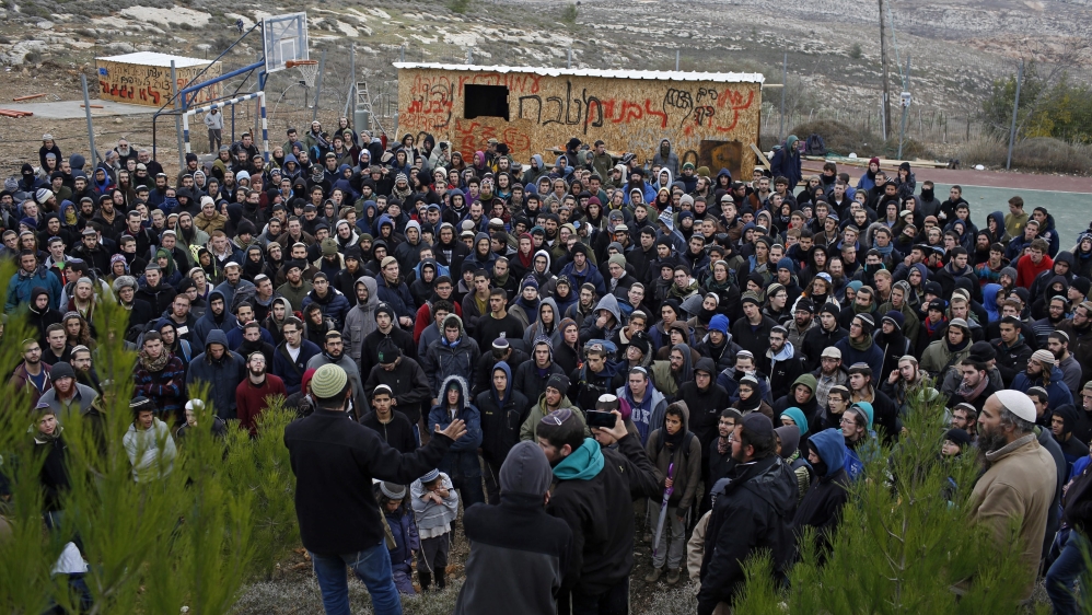Israeli settlers preparing for Amona evacuation