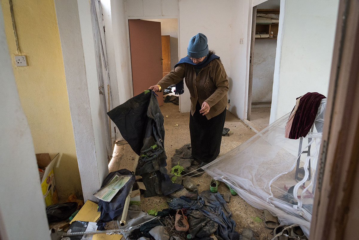 Iraqi Christian Family / Please DO Not Use