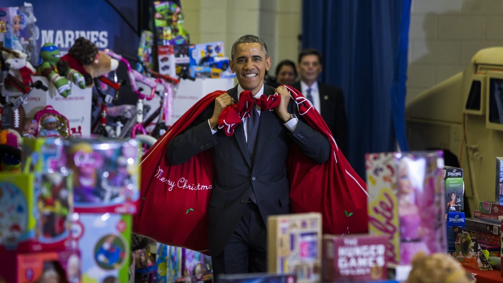 In his last days in the White House, Barack Obama's job approval rating is still about 54 percent among Americans [Jim Lo Scalzo/EPA]